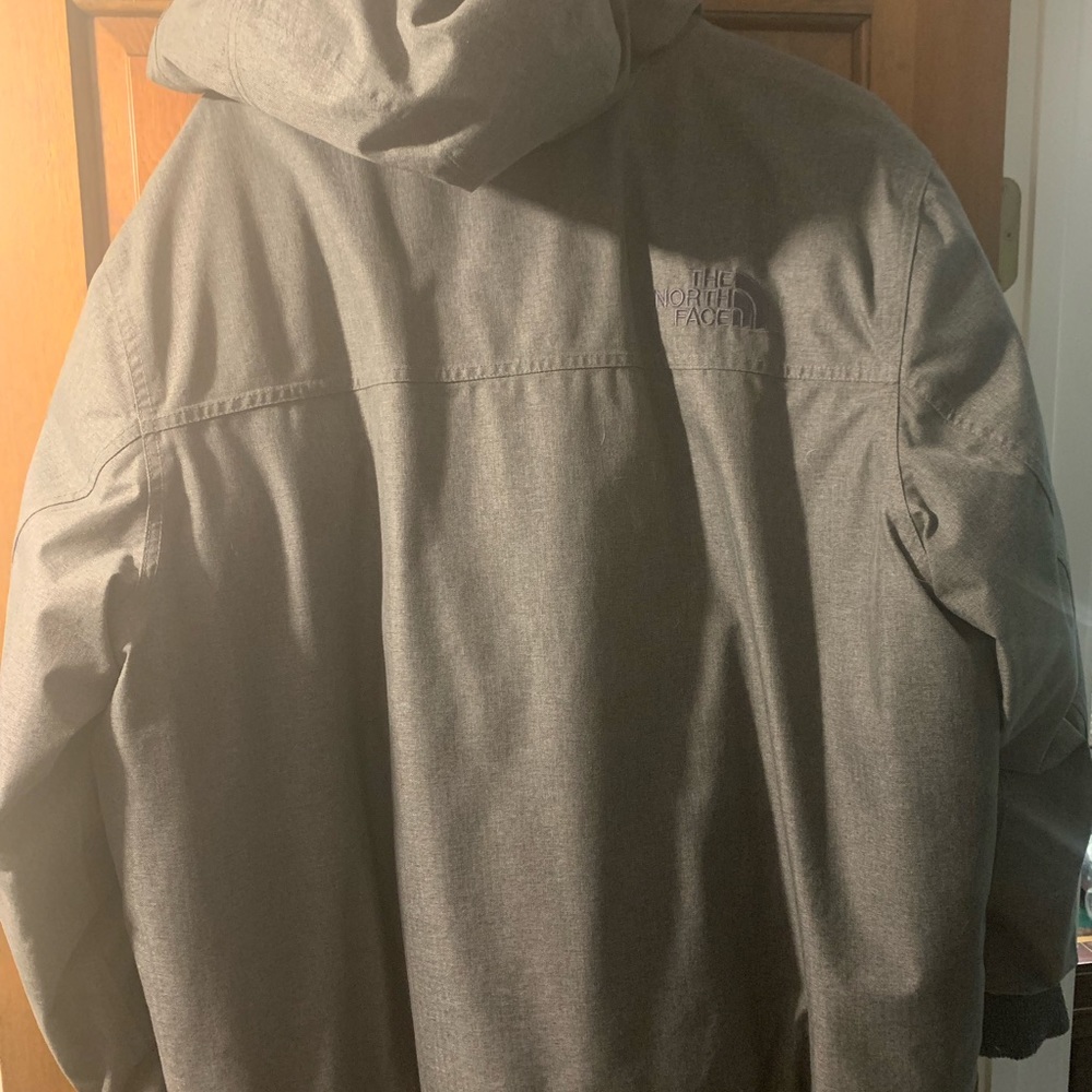 Northface Winter Jacket - image 3